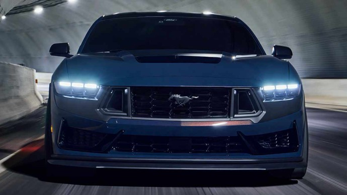 Ford Mustang "Dark Horse" (2023)