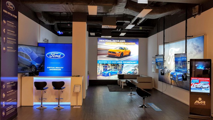 Ford Extended Virtual Reality Store