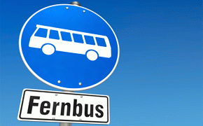 Frankfurt: Neue Unterstände für Fernbusreisende
