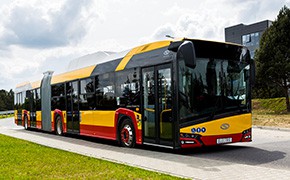 Warschau: Erster elektrischer Gelenkbus von Solaris
