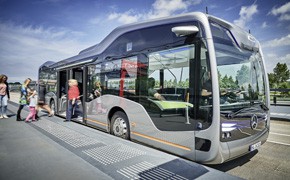 Mercedes-Benz Future Bus: Bald fährt der Roboter
