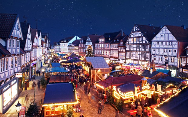 Weihnachtsmarkt und Winterzauber in der "Best Christmas City"
