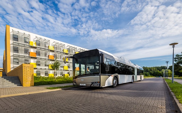 BVG: Vollelektrische Gelenkbusse von Solaris