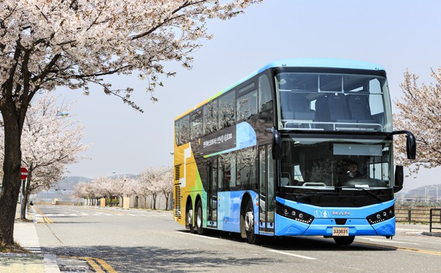 MAN: Mehr als 100 Doppeldecker-Busse für Korea