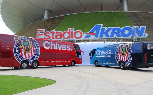MAN: Mannschaftsbusse für mexikanischen Fußballclub