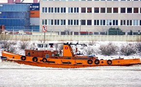 Hafen Hamburg: HPA eröffnet die neue Eisbrecher-Saison 