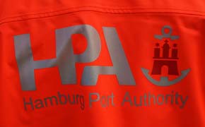Scharfe Kritik an Hamburger Hafenbehörde