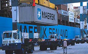 Maersk hebt Gewinnprognose für 2010 an