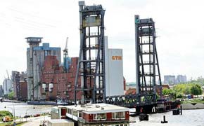 Hafen Hamburg: Rethe-Hubbrücke fällt länger aus 