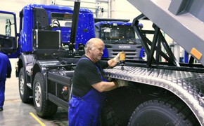 Scania eröffnet Lastwagen-Werk in St. Petersburg