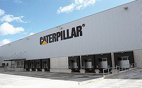 Caterpillar nimmt neues Logistikzentrum in Betrieb