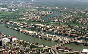 Investitionen in Häfen Mannheim und Ludwigshafen 