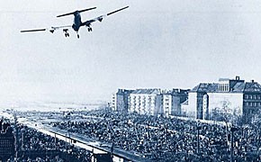 Historie: Ende der Ära Tempelhof