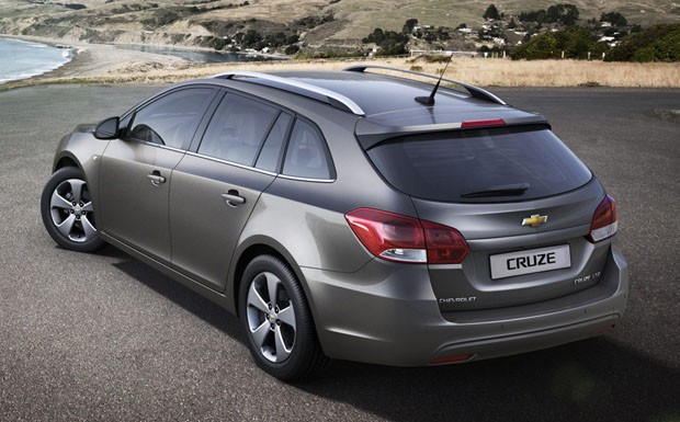 Weltpremiere: Chevrolet fährt Cruze Kombi nach Genf
