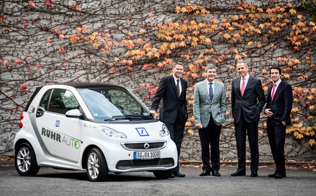 Kooperation: Deutsche Bank testet Elektroauto-Carsharing-Projekt