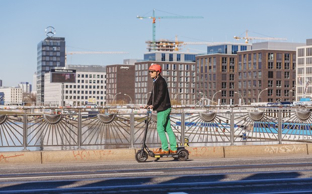 Deutsche wollen E-Scooter auf Fahrradwege verbannen
