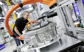 Entscheidung: Daimler und Bosch wollen gemeinsam Elektromotoren bauen