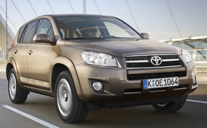 Toyota: RAV4 auch als sparsamer Fronttriebler