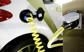 Elektroautos: Hersteller einigen sich auf Standards