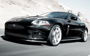 Premiere des XKR-S: Jaguar lässt die Sau raus