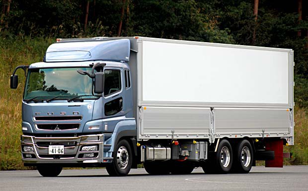Fuso entwickelt Schwer-LKW mit Hybridantrieb