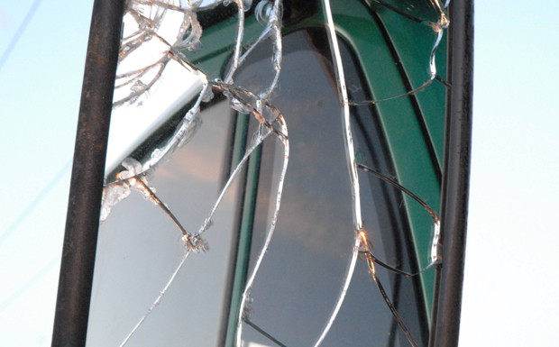 Demolierter Spiegel: Fahrer haftet teilweise
