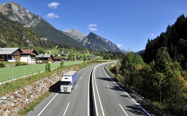 Viel Geld für Tirols Straßen