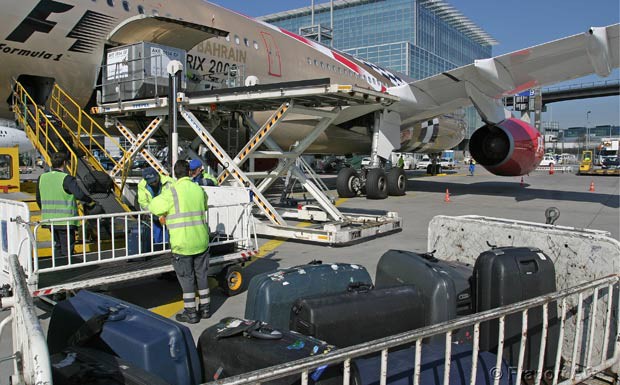 Neue Kritik an EU-Plänen für Flughafendienste