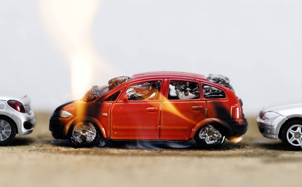 Urteil: Neuwagen-Käufer kann Geld trotz Brand zurückverlangen