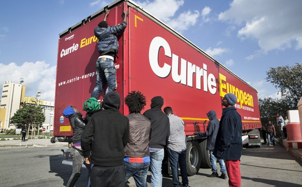 Sicherheitsmaßnahmen stoppen Flüchtlinge am Eurotunnel