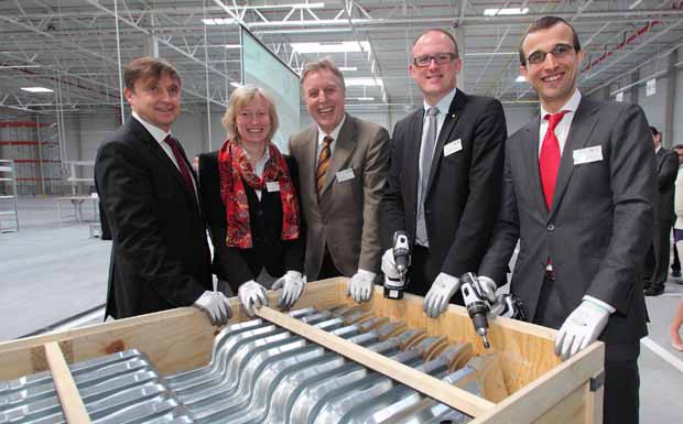Logistikzentrum für Volkswagen in Duisburg eingeweiht