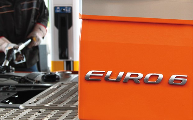 Verbrauchen Euro-6-LKW mehr als Euro 5?