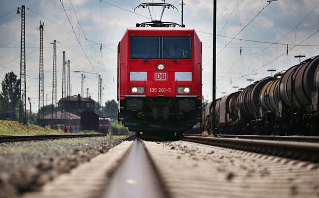 Mehr Güter auf der Schiene - Deutsche Bahn verliert Anteile