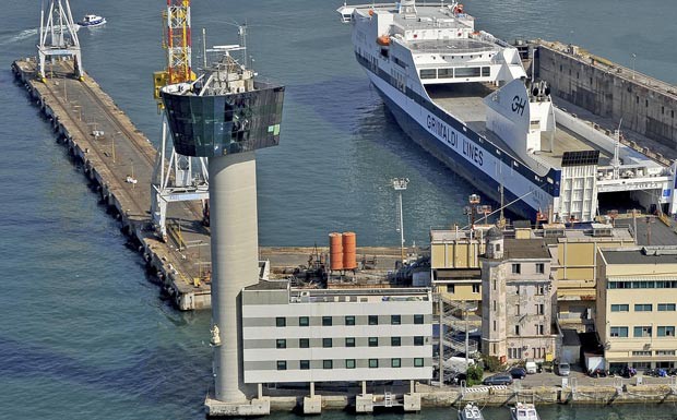 Hafen Genua verschärft Sicherheitsvorkehrungen