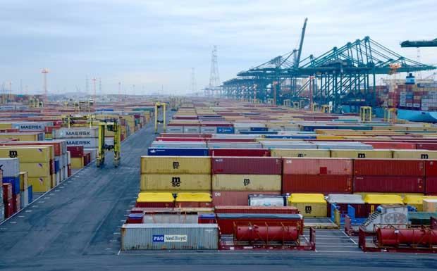 Hafen Antwerpen steigert Containerumschlag