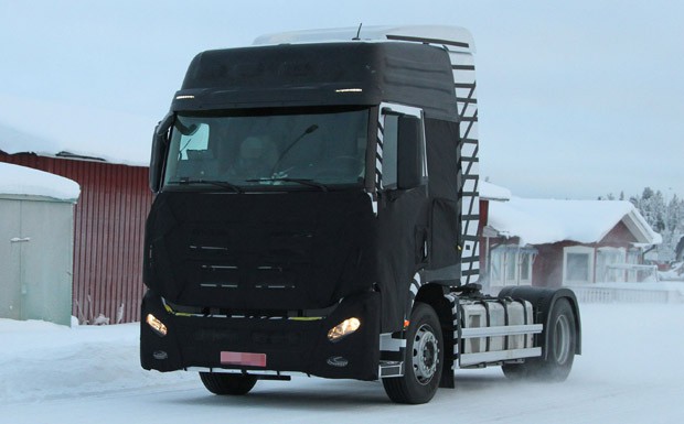 Neue schwere Hyundai LKW im Wintertest