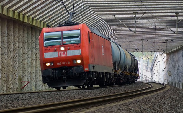 DB Schenker Rail mit neuem Ganzzugkonzept für Bayer
