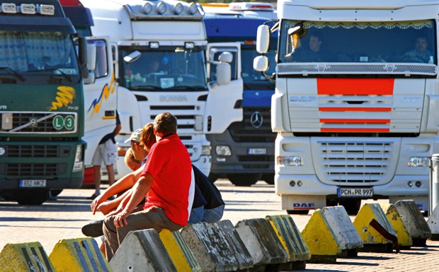 Italien: Transportunternehmer wegen Erpressung angeklagt