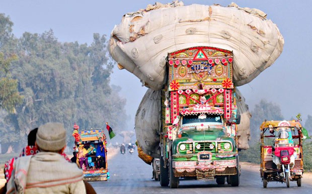 Pakistan tritt 2016 dem Carnet TIR-Abkommen bei
