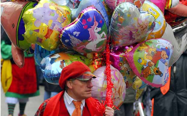 Am Rande: Luftballon zwingt S-Bahn zum Stillstand