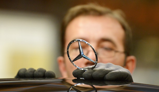 Daimler verklagt den SWR