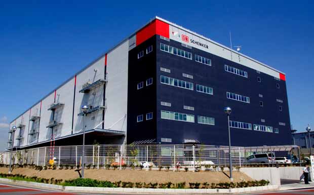 Schenker eröffnet Logistikzentrum in Japan