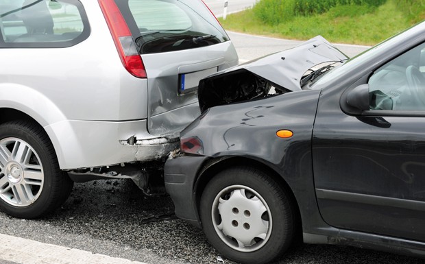 Am Rande: Beeinflusst die Fahrzeugfarbe das Unfallrisiko?