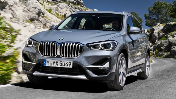 BMW X1 Facelift: Größere Niere und Plug-in-Technik