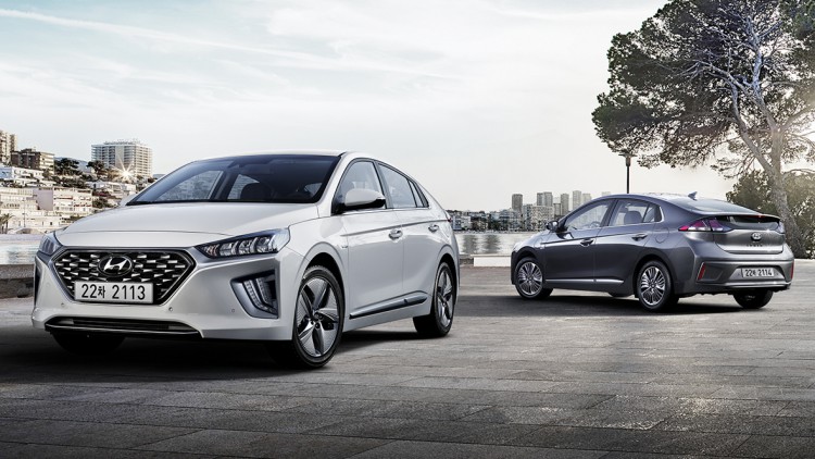 Modellpflege Hyundai Ioniq: Tapetenwechsel bei den Teilzeitstromern