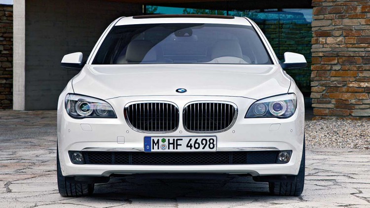 BMW: Motorölverlust möglich