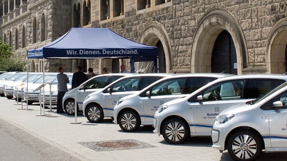 Bundeswehr: Startschuss für Elektromobilität 