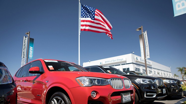Fachkräftemangel: US-Elitesoldaten für BMW-Autohäuser