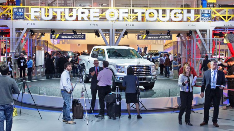 Von Las Vegas nach Detroit: Autobauer zwischen Zukunft und Gegenwart