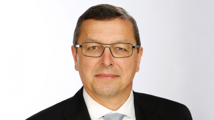 Personalie: Norbert Zinner scheidet aus HLA-Geschäftsführung aus